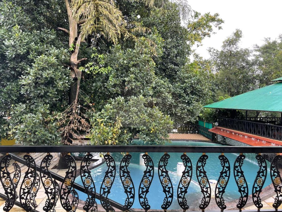 The Green Gate Resort Mulshi Buitenkant foto