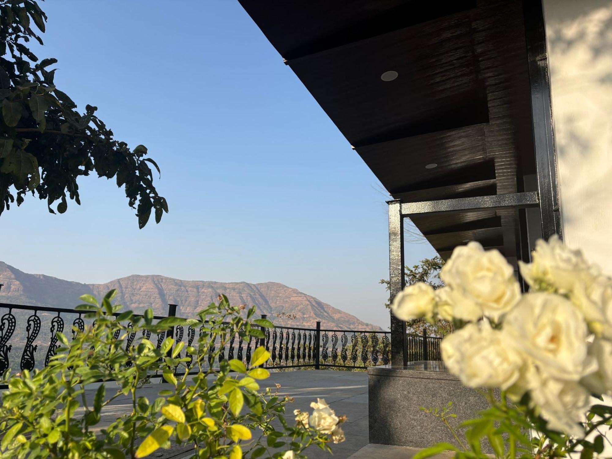 The Green Gate Resort Mulshi Buitenkant foto