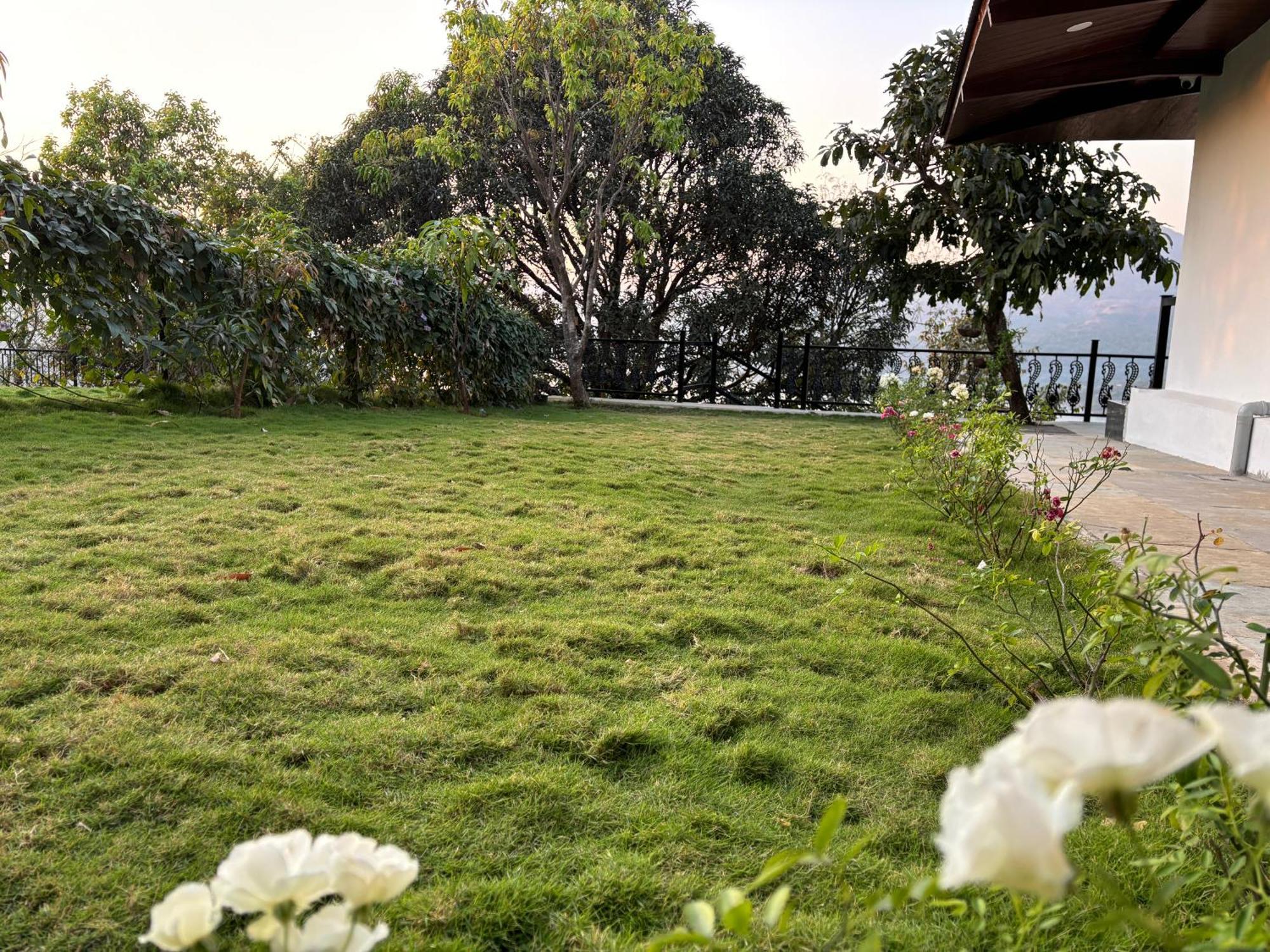 The Green Gate Resort Mulshi Buitenkant foto